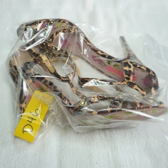 Betsey Johnson sz 8.5M Vero Cuoio Strappy Sandal Leopard Print Rhinestone Heels - Picture 8 of 9